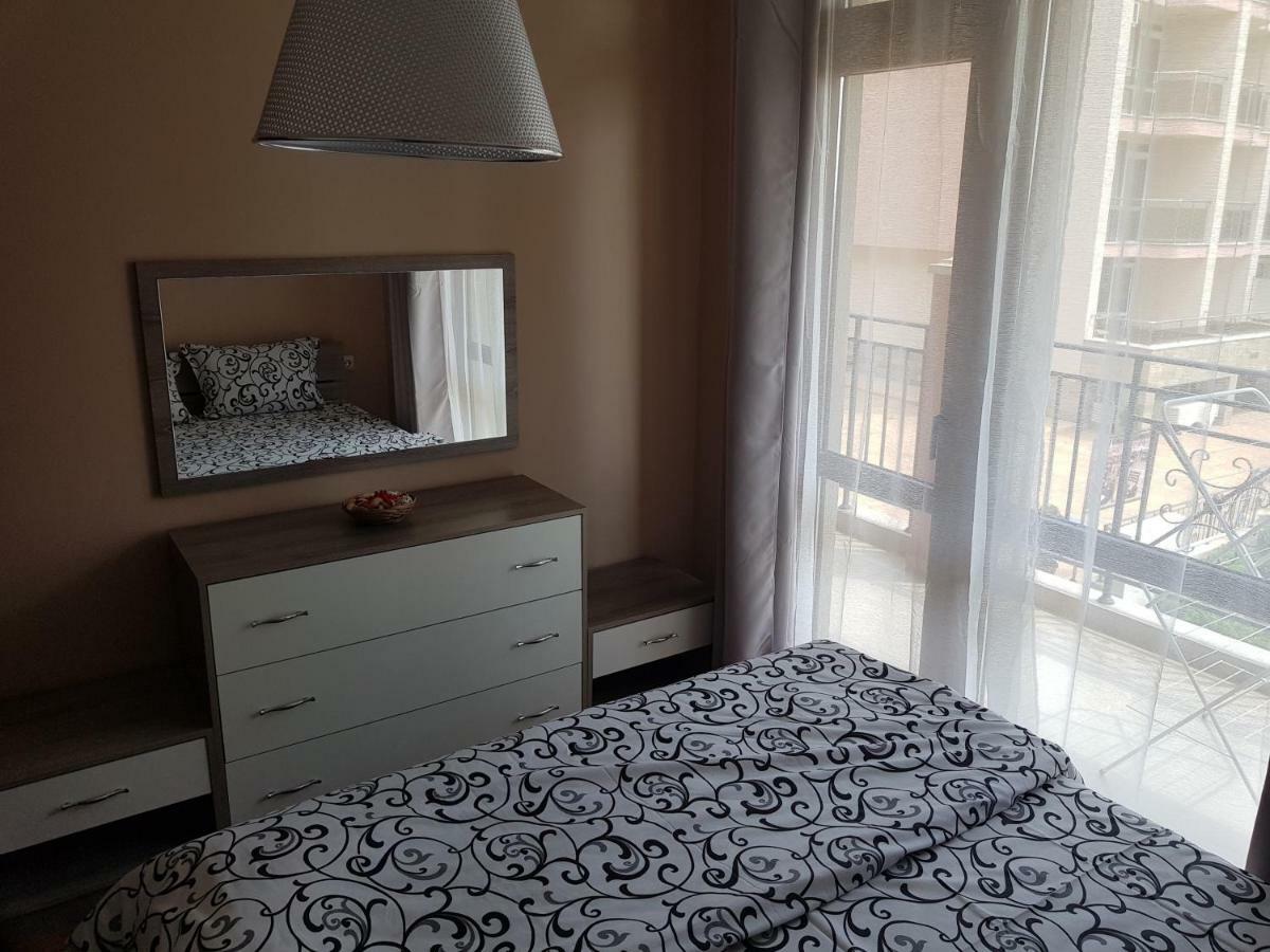 Victorio Lux Apartments Sveti Vlas Εξωτερικό φωτογραφία